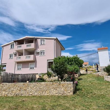 Apartmani Cesar Rtina Bagian luar foto